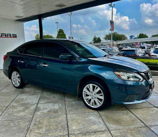 Photo of 2017 Graphite Blue Nissan Sentra