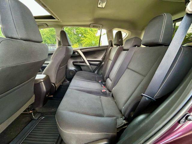 Photo of 2018 Cherry Toyota RAV4