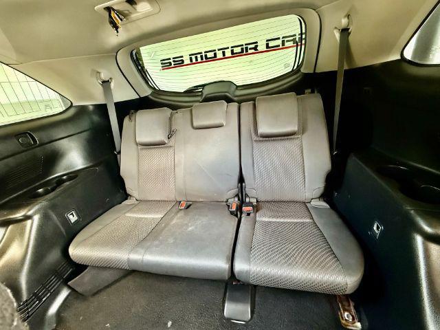 Photo of 2018 Predawn Gray Mica Toyota Highlander