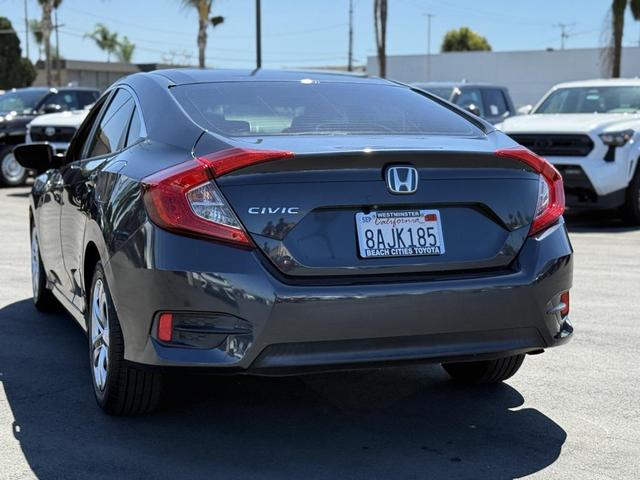 Photo of 2017 Modern Steel Metallic Honda Civic