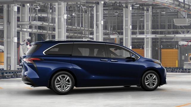 Photo of 2025 Blue Toyota Sienna