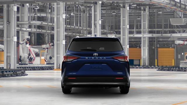 Photo of 2025 Blue Toyota Sienna