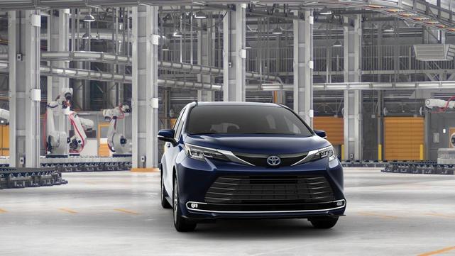 Photo of 2025 Blue Toyota Sienna
