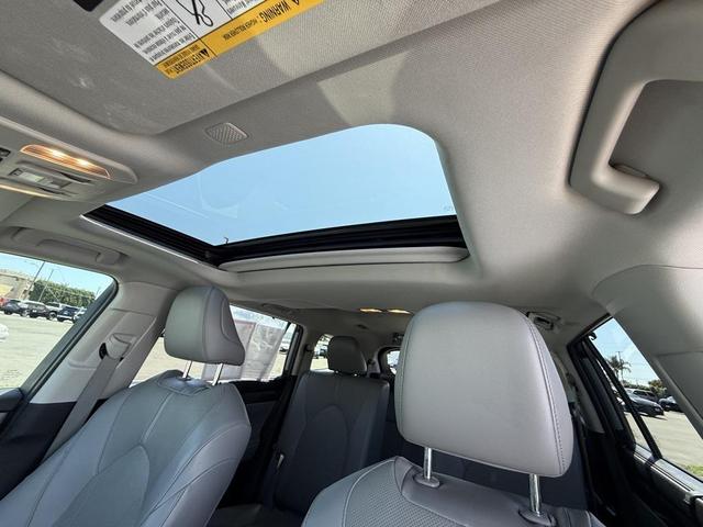 Photo of 2022 Gray Toyota Highlander