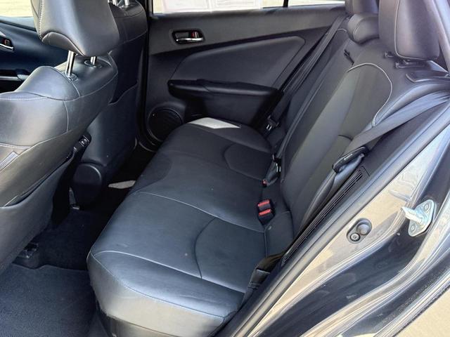 Photo of 2020 Gray Toyota Prius Prime