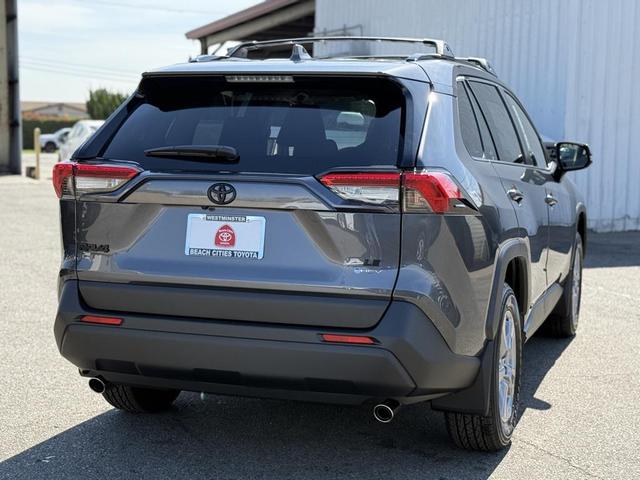 Photo of 2025 Gray Toyota RAV4 Hybrid
