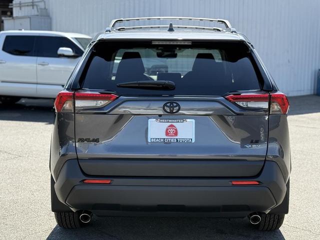 Photo of 2025 Gray Toyota RAV4 Hybrid