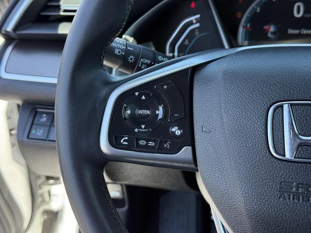 Photo of 2019 Platinum White Pearl Honda Civic