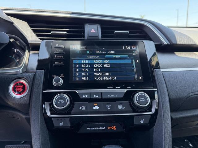 Photo of 2019 Platinum White Pearl Honda Civic