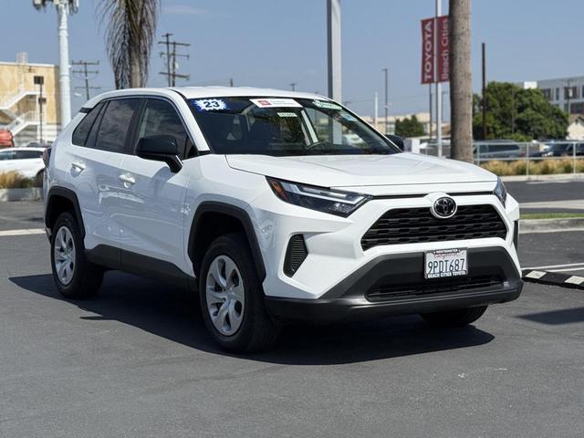 Photo of 2023 Ice Cap Toyota RAV4