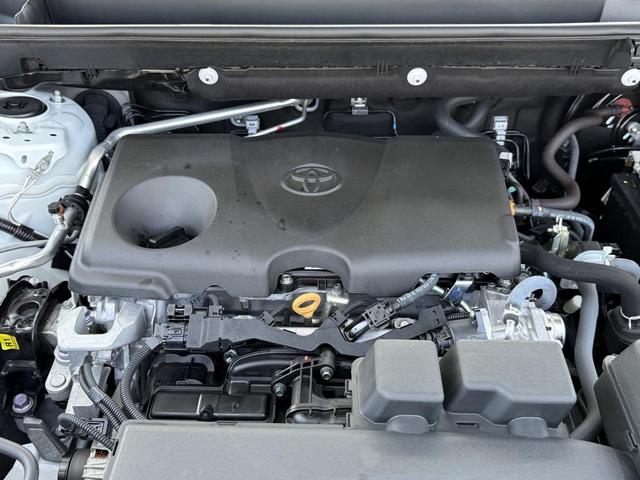 Photo of 2023 Ice Cap Toyota RAV4