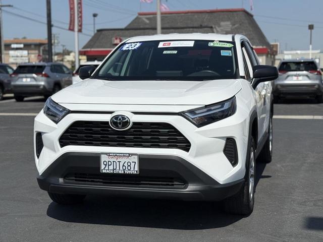 Photo of 2023 Ice Cap Toyota RAV4