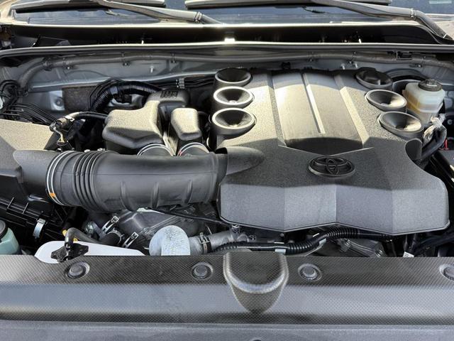 Photo of 2020 Classic Silver Metallic Toyota 4Runner