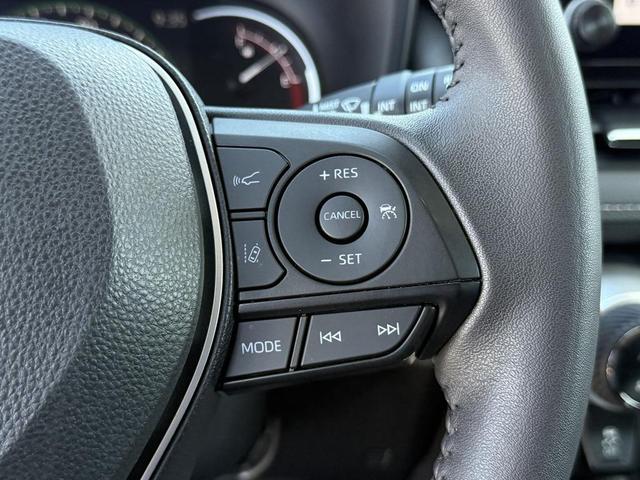 Photo of 2023 Magnetic Gray Metallic Toyota RAV4
