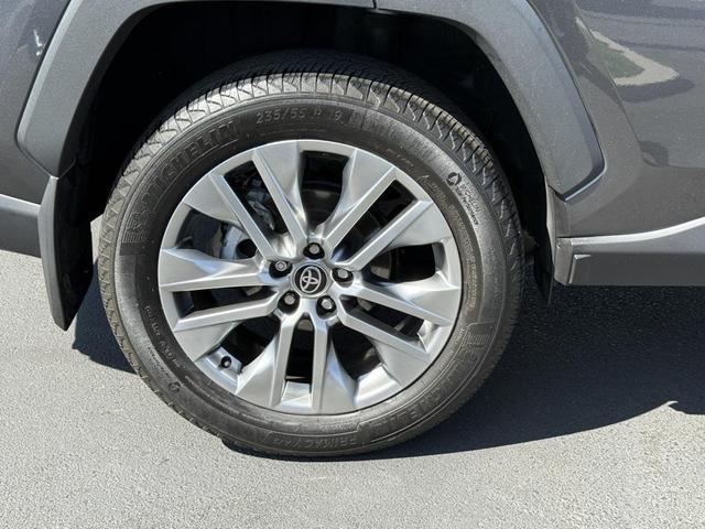 Photo of 2023 Magnetic Gray Metallic Toyota RAV4