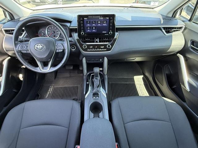 Photo of 2022 Wind Chill Pearl Toyota Corolla Cross
