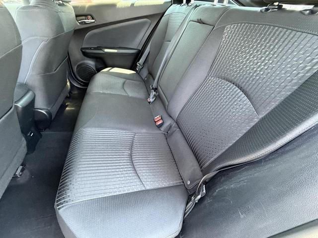 Photo of 2016 Blue Crush Metallic Toyota Prius