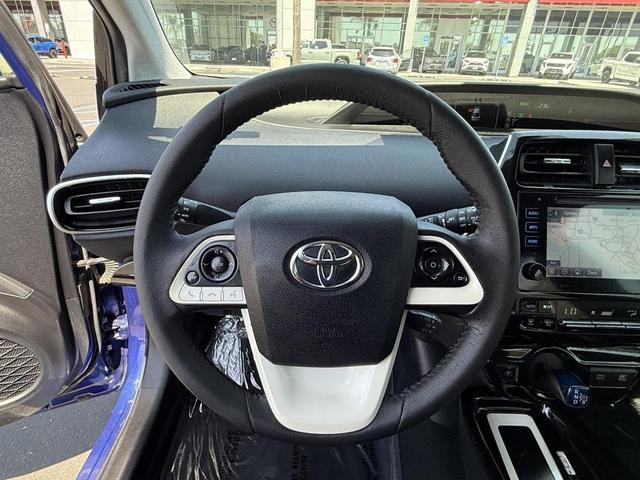 Photo of 2016 Blue Crush Metallic Toyota Prius