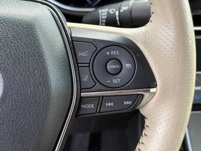 Photo of 2020 Ruby Flare Pearl Toyota Avalon Hybrid