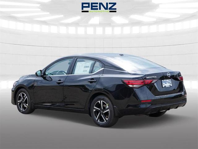 Photo of 2025 Black Nissan Sentra