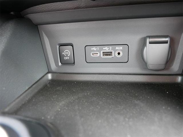Photo of 2025 Black Nissan Sentra