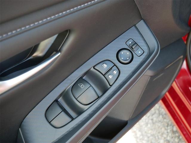 Photo of 2025 Scarlet Ember Nissan Sentra