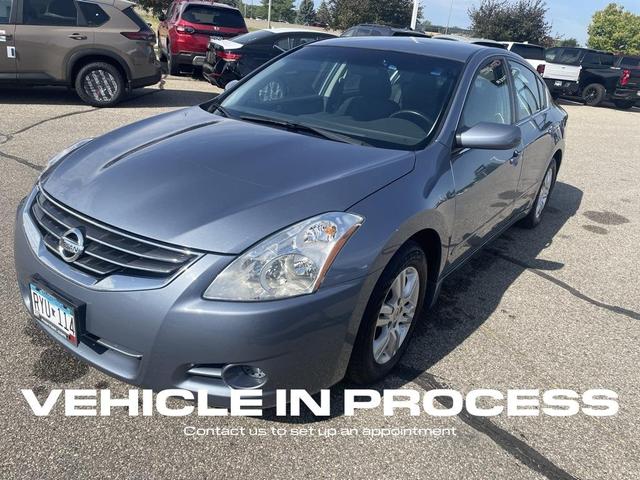 Photo of 2012 Ocean Gray Metallic Nissan Altima