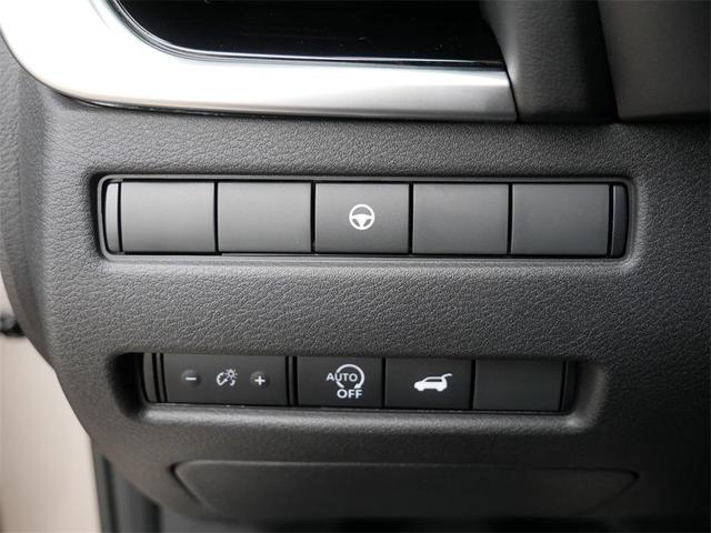 Photo of 2025 Champagne Silve Nissan Rogue