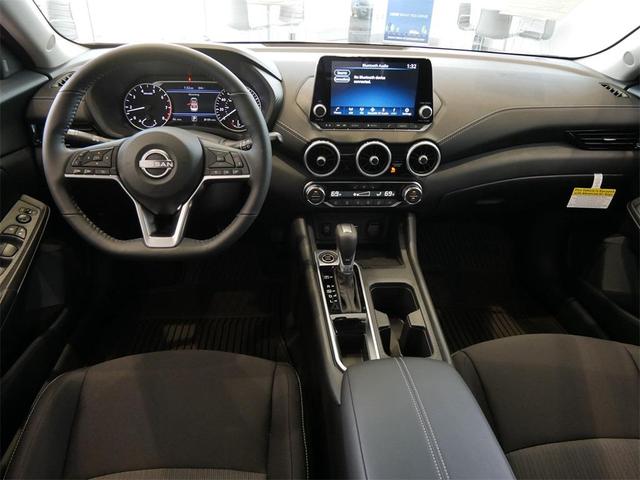 Photo of 2025 Scarlet Ember Nissan Sentra