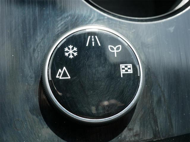 Photo of 2024 Black Nissan Rogue