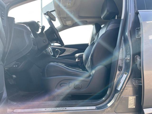 Photo of 2018 Gun Metallic Nissan Murano