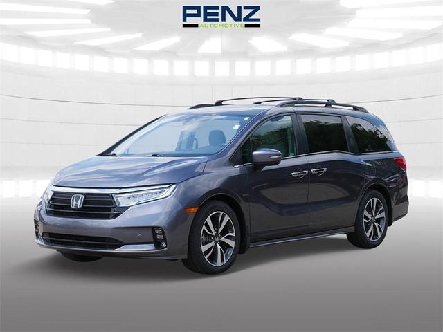 Photo of 2022 Gray Honda Odyssey