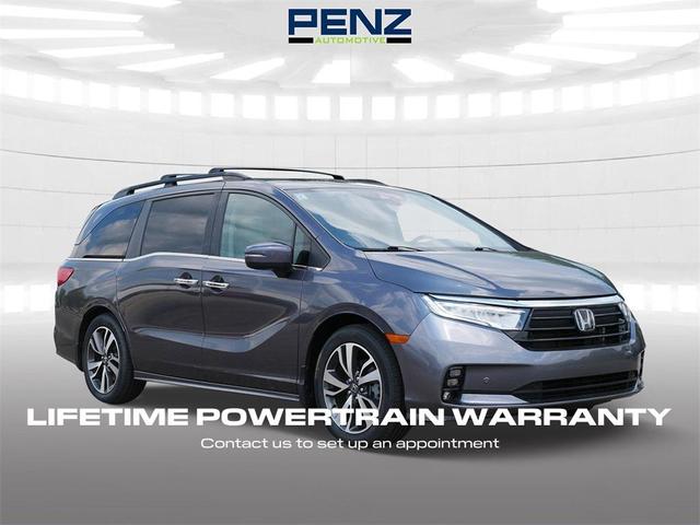 Photo of 2022 Gray Honda Odyssey