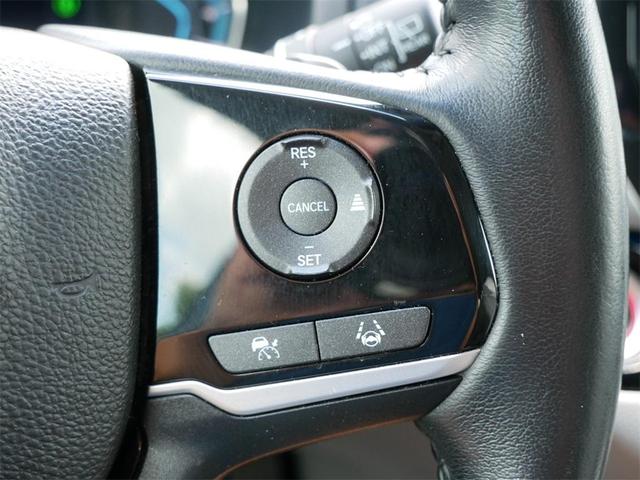 Photo of 2022 Gray Honda Odyssey