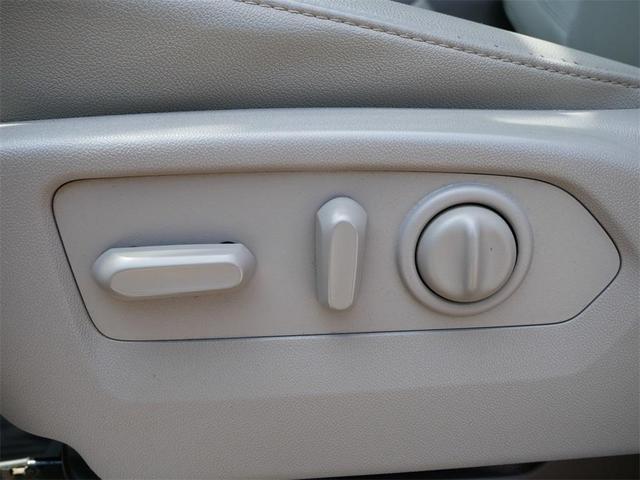 Photo of 2022 Cherry Red Tintcoat Chevrolet Silverado 3500