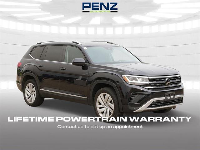 Photo of 2021 Deep Black Pearl Effect Volkswagen Atlas