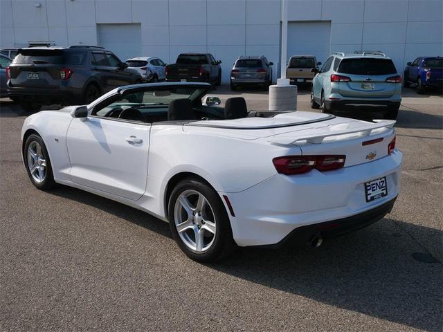 Photo of 2023 Summit White Chevrolet Camaro