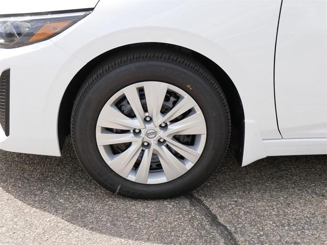 Photo of 2025 Cloud White Nissan Sentra