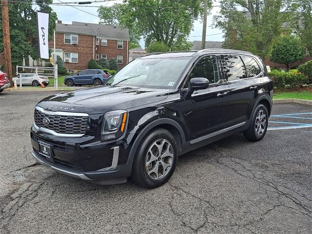 Photo of 2021 Ebony Black Kia Telluride