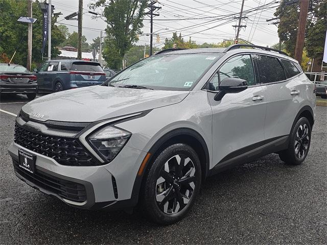 Photo of 2023 Wolf Gray Kia Sportage