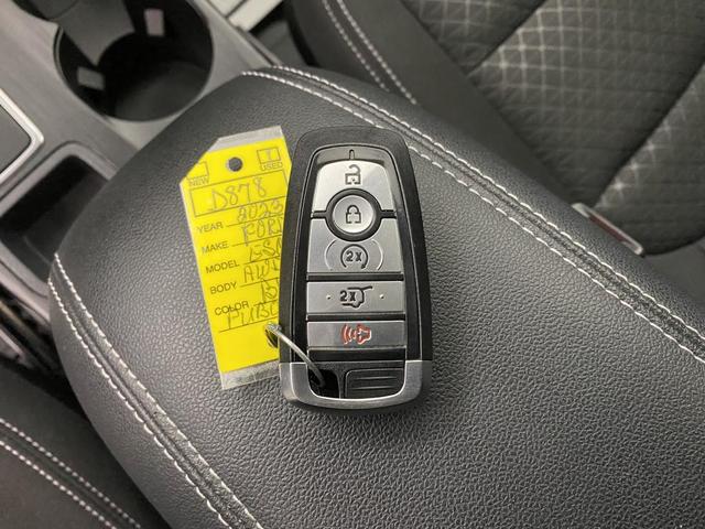Photo of 2023 Blue Ford Escape
