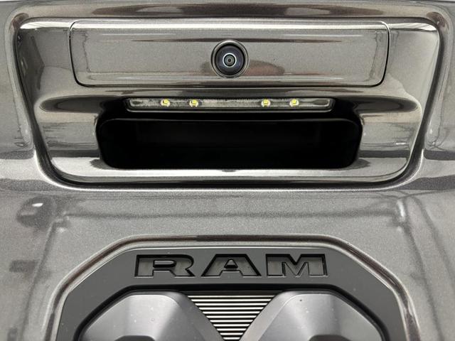Photo of 2022 Granite Crystal Clearcoat Metallic RAM 1500