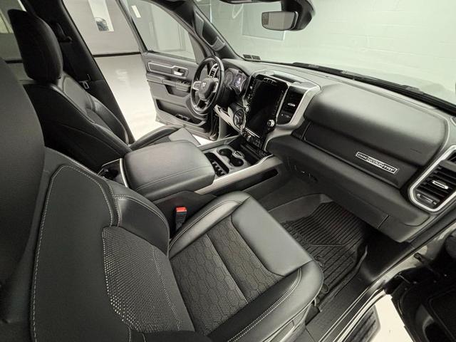 Photo of 2022 Granite Crystal Clearcoat Metallic RAM 1500