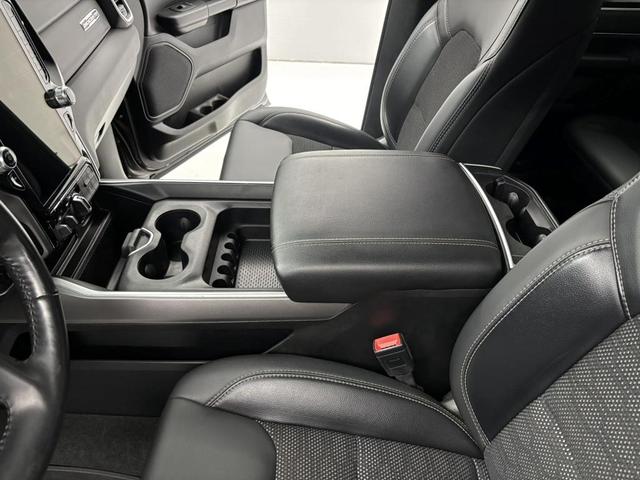 Photo of 2022 Granite Crystal Clearcoat Metallic RAM 1500