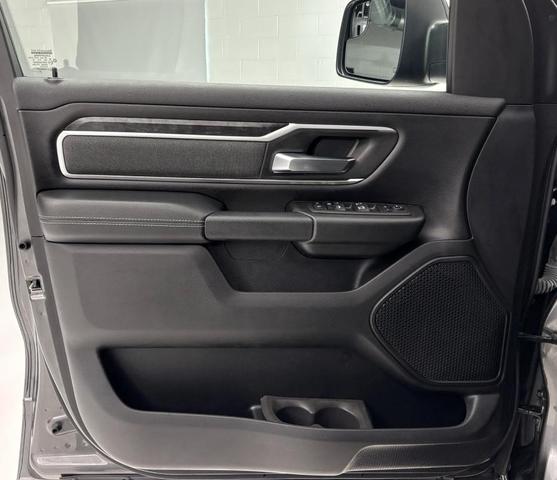 Photo of 2022 Granite Crystal Clearcoat Metallic RAM 1500