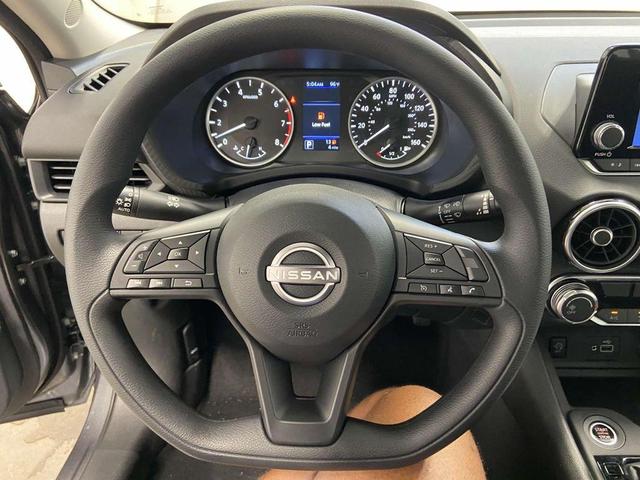 Photo of 2025 Gun Metallic Nissan Sentra