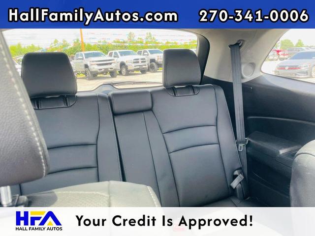 Photo of 2017 Gray Honda Pilot