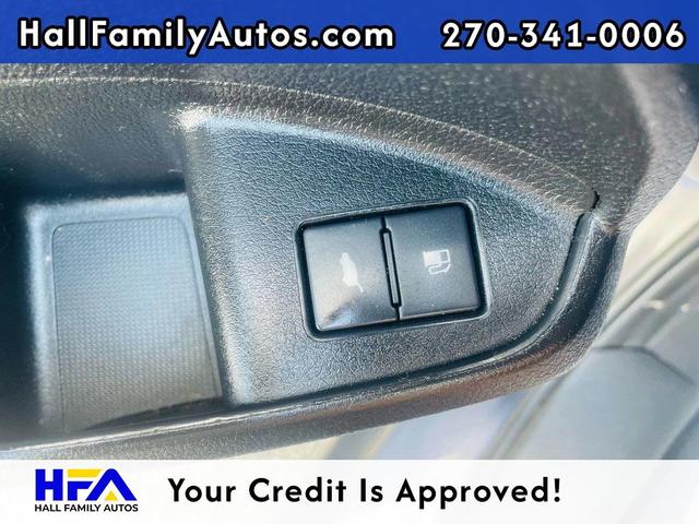 Photo of 2017 Gray Honda Pilot
