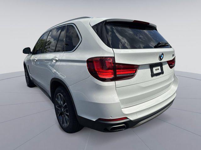 Photo of 2018 Alpine White BMW X5