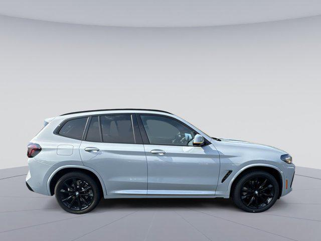 Photo of 2024 Brooklyn Grey Metallic BMW X3